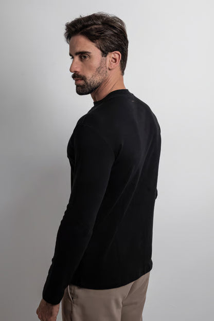 Core Long Sleeve T-Shirt with Medium Collar · Black Essence – Egyptian Cotton
